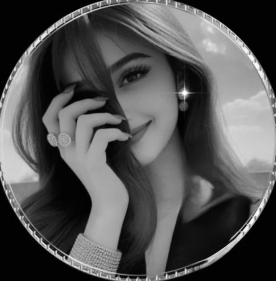 Stylish Girls Dp