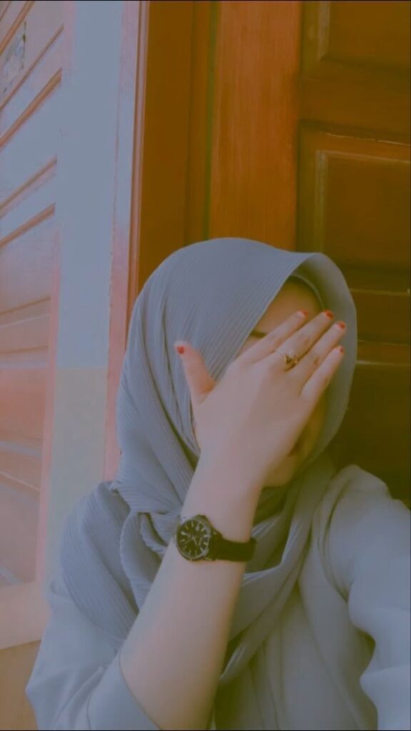 Stylish Girls Dp