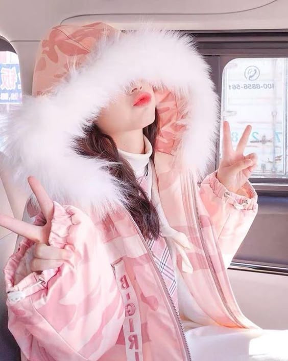Stylish Girls Dp