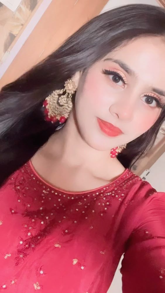 Cute Girls Dp 