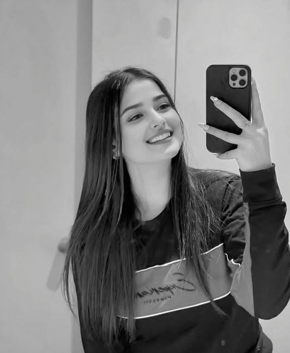 Cute Girls Dp 