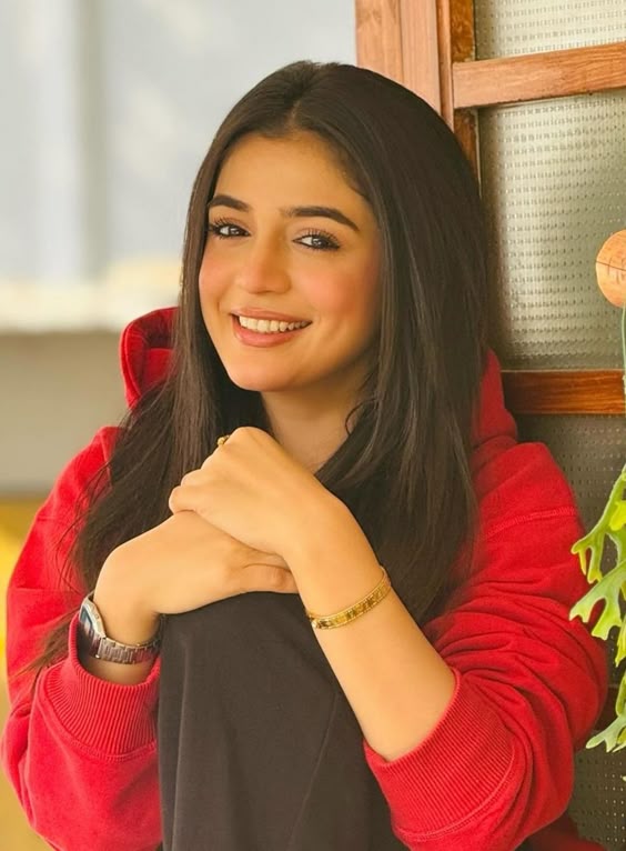 Cute Girls Dp