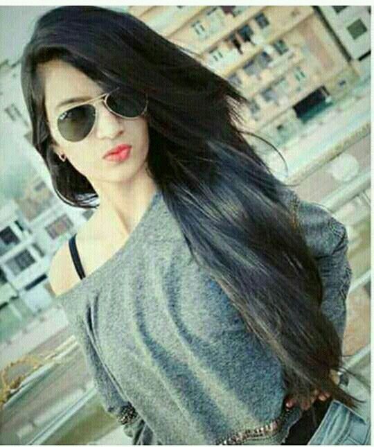 Stylish Girls Dp