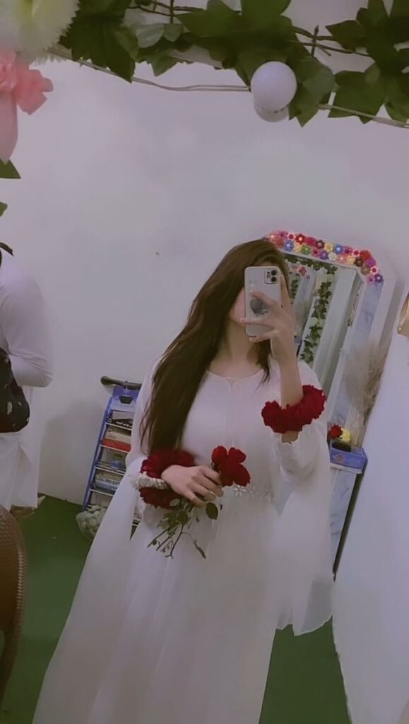 Girls Dp
