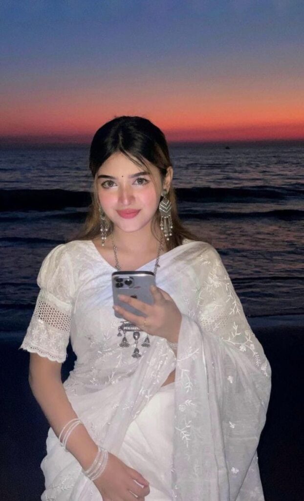 Girls Dp Photo