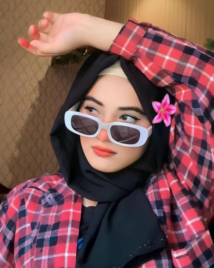 Muslim Girls Dp