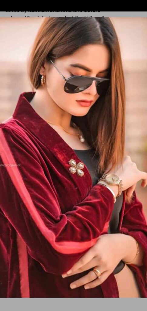 Stylish Girls Dp