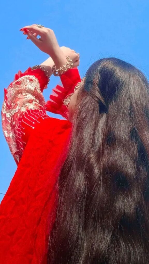 Stylish Girls Dp