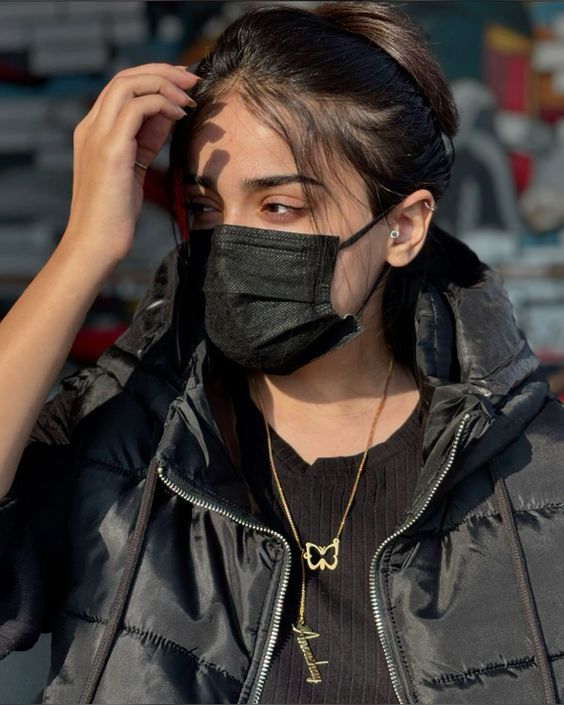 Stylish Girls Dp