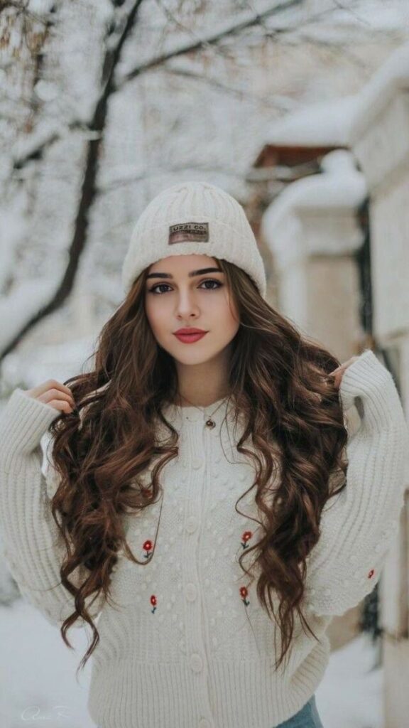 Stylish Girls Dp