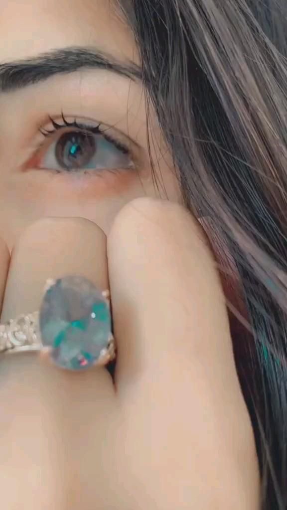 Eye Girls Dp 