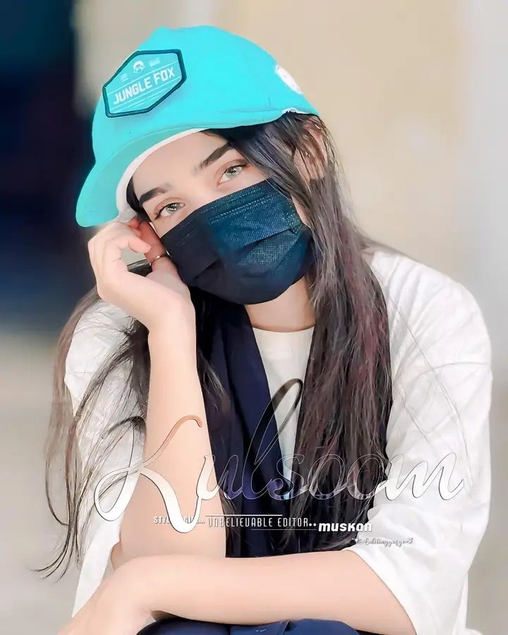 Girls Dp for WhatsApp