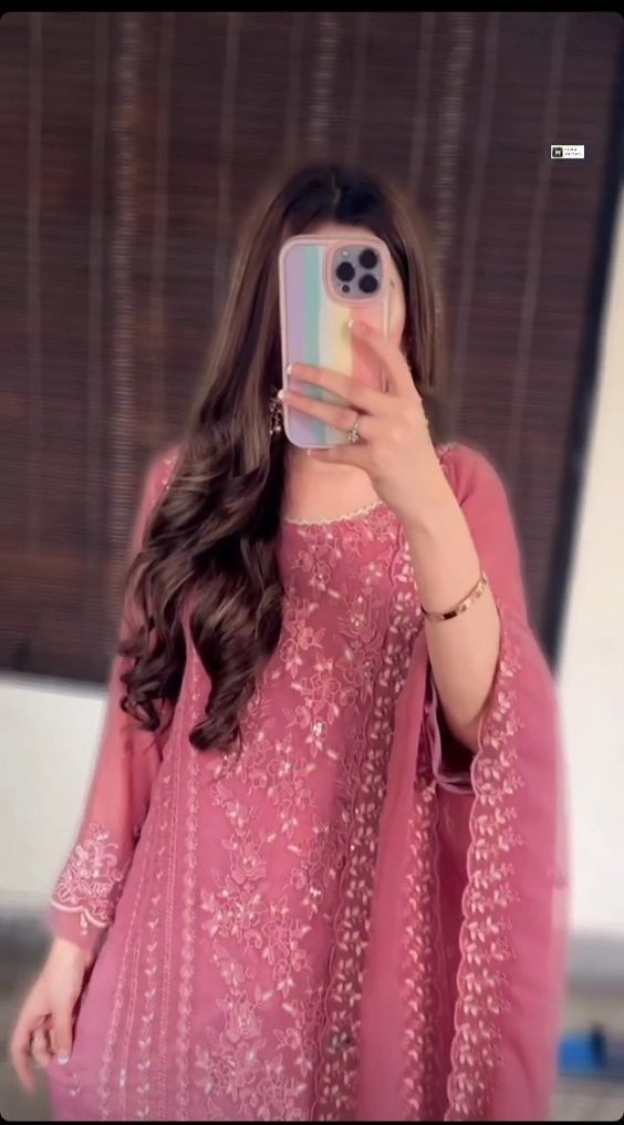 Hidden Face DP for Girls 