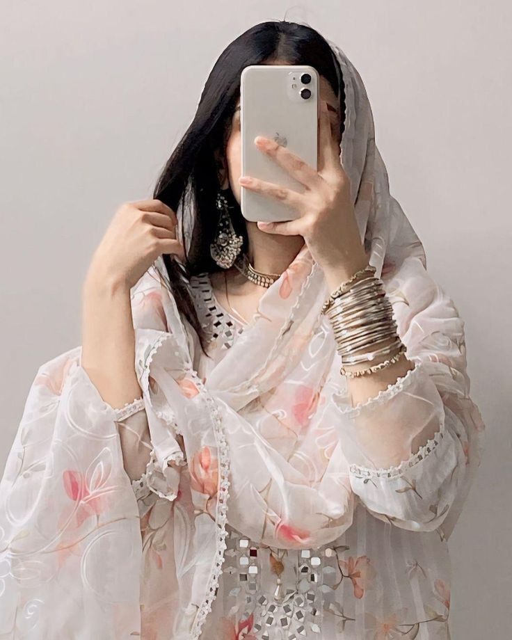 Hidden Face DP for Girls 