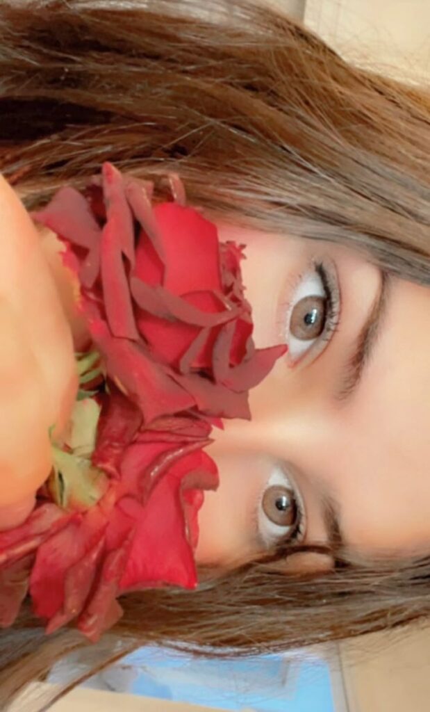 Hidden Face DP for Girls