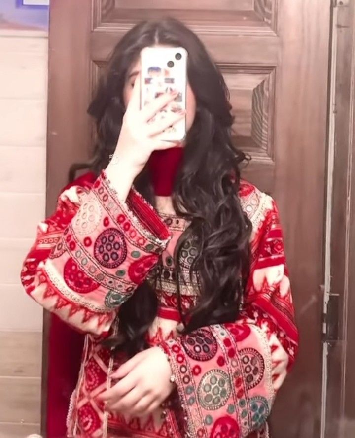 Hidden Face DP for Girls