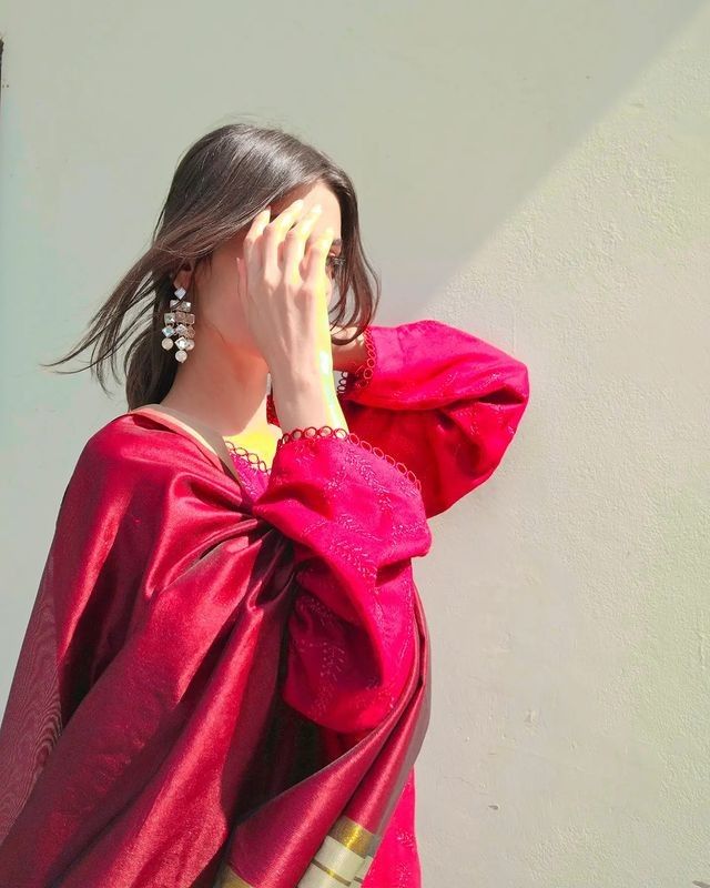 Hidden Face DP for Girls