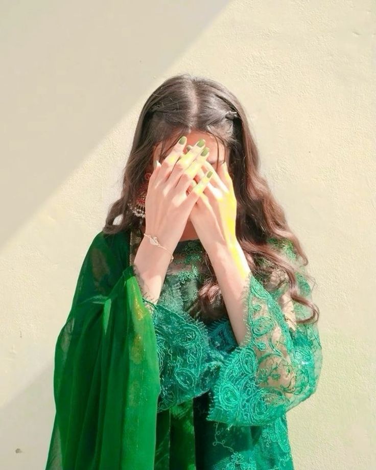Hidden Face DP for Girls